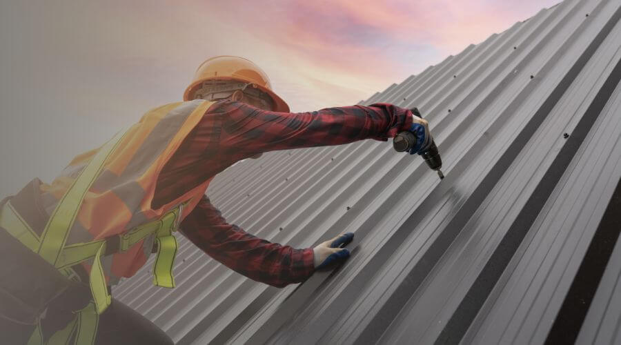 Professional gutter cleaning in Elkton, MI